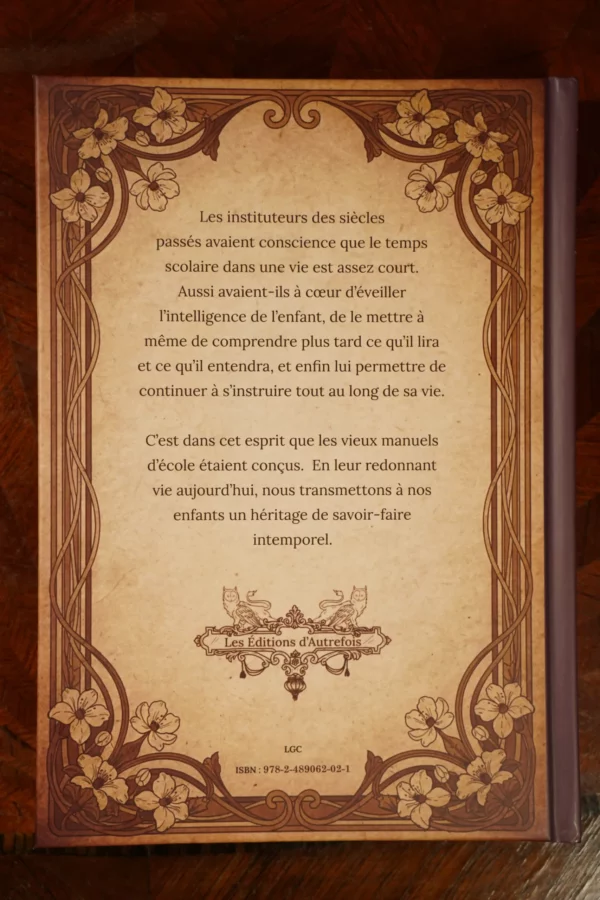 Photo du premier livret de composition française des Éditions d'Autrefois